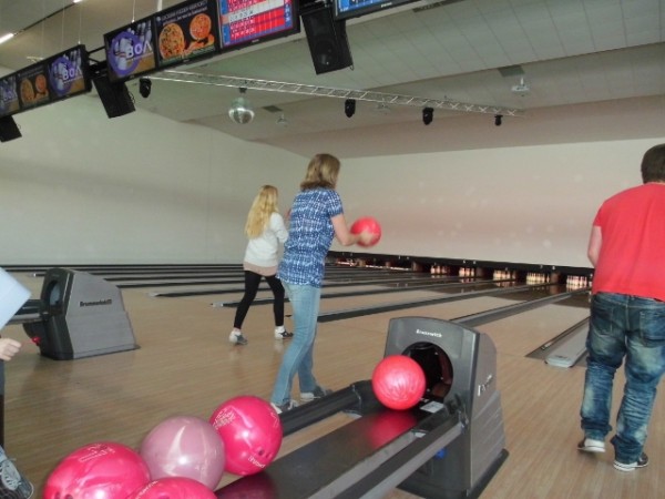 Bowling1 (640x480)